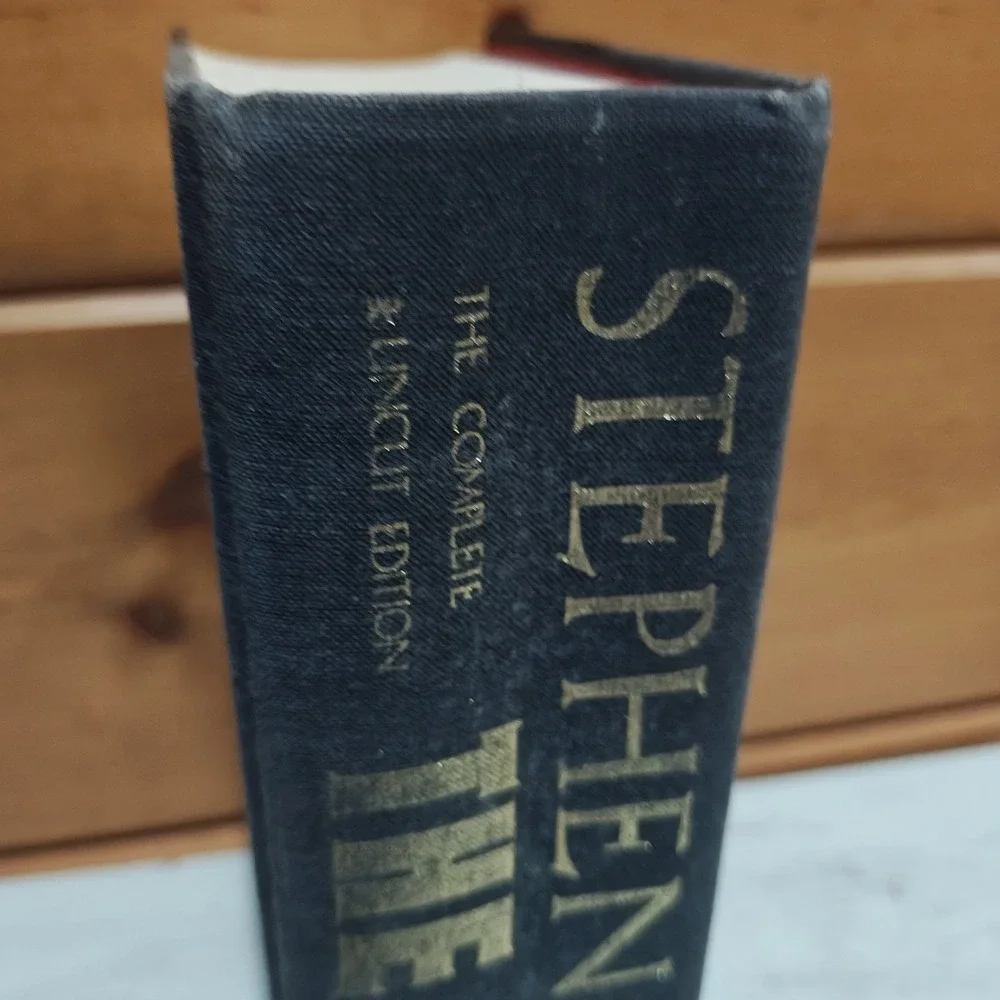 The Stand Stephen King First Time Complete & Uncut First Trade Edition May 1990